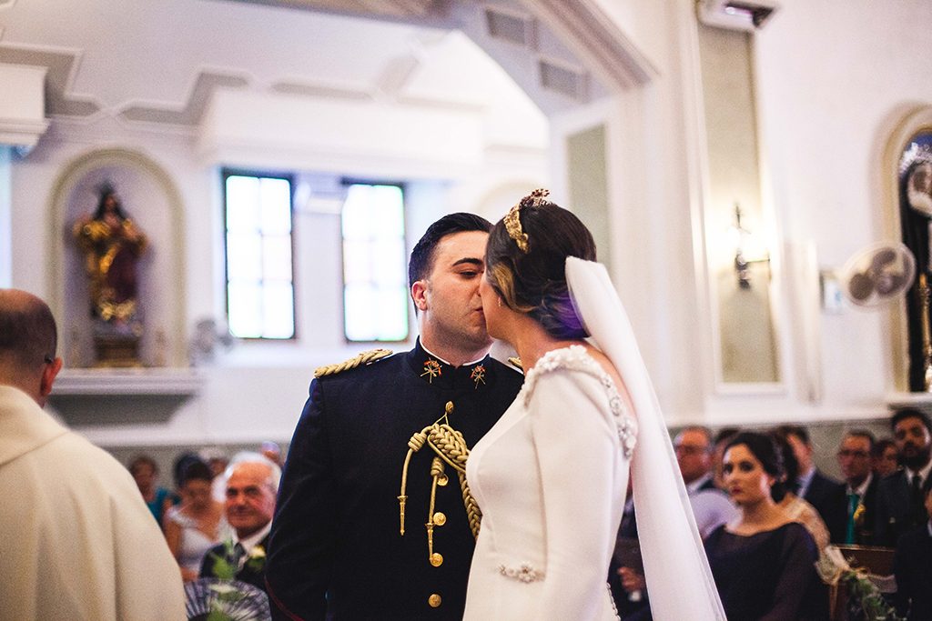 fotografo boda Granada beso