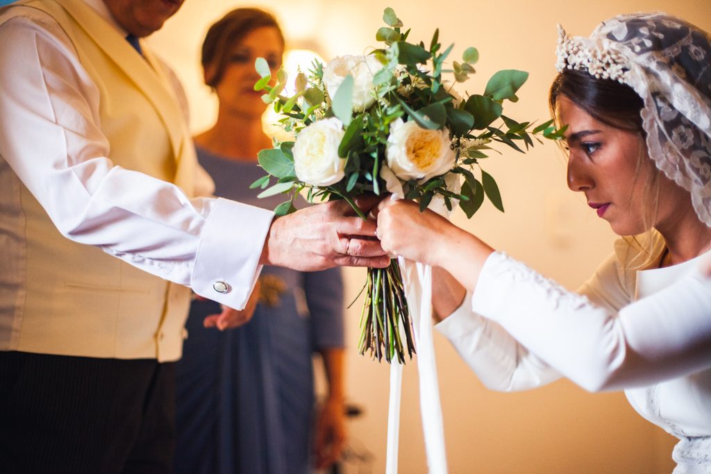 fotógrafo boda jaén ramo novia